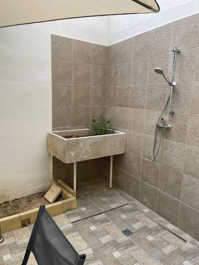 Bed and Breakfast Dimora Nonna Ada Aradeo Экстерьер фото